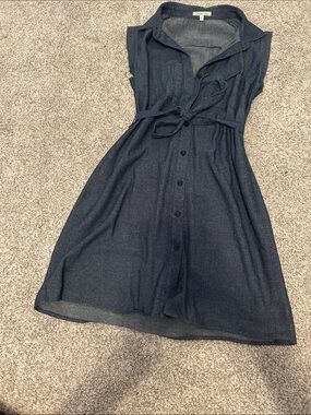 Charlotte Russe Navy Button-Front Midi Dress with Tie Waist
